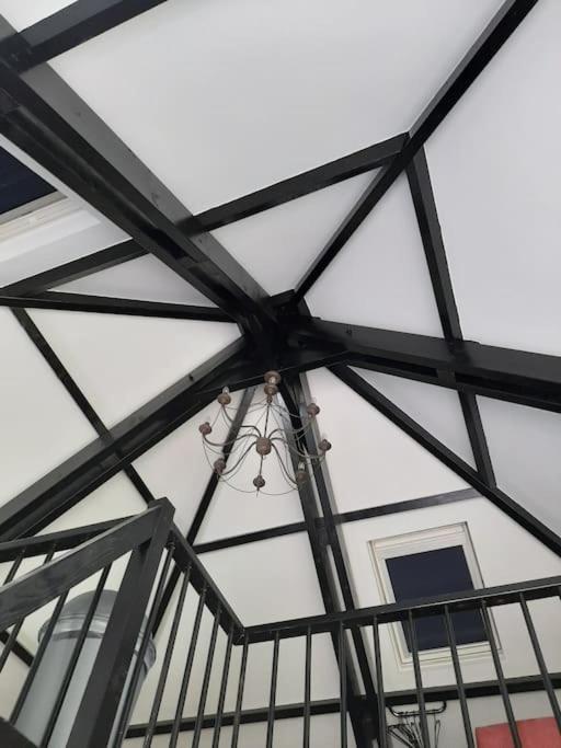 Vrijstaande Recreatievilla Met Ruime Omheinde Tuin Posterholt Exterior foto